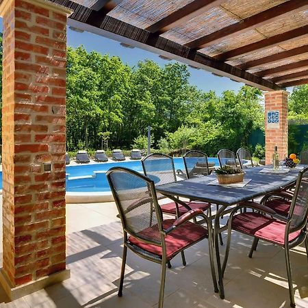 Villas Vea Histria Režanci المظهر الخارجي الصورة