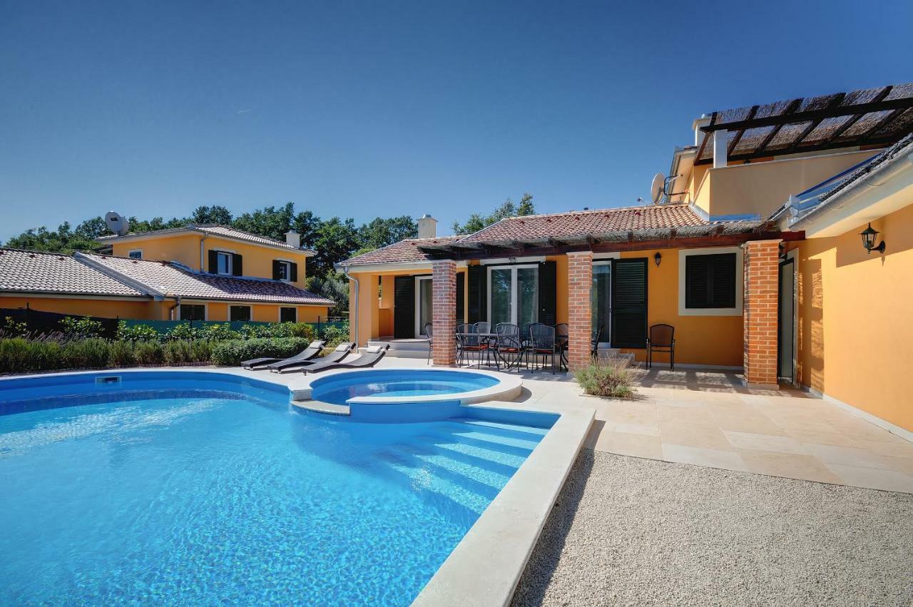 Villas Vea Histria Režanci المظهر الخارجي الصورة