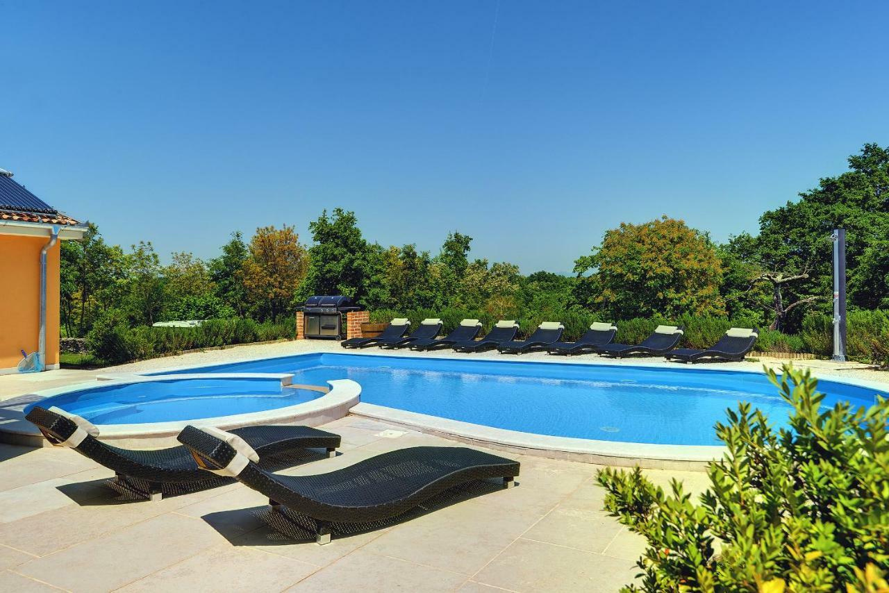 Villas Vea Histria Režanci المظهر الخارجي الصورة