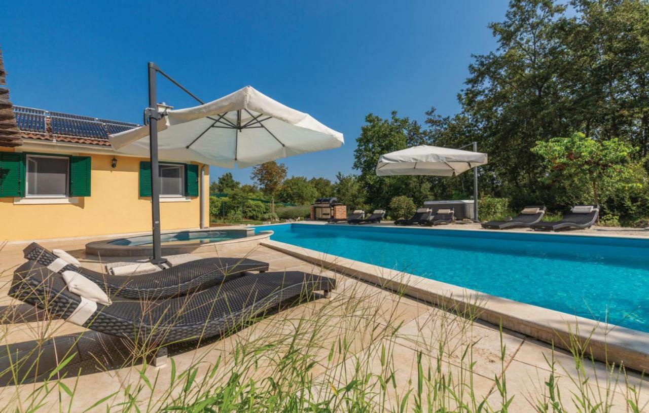 Villas Vea Histria Režanci المظهر الخارجي الصورة